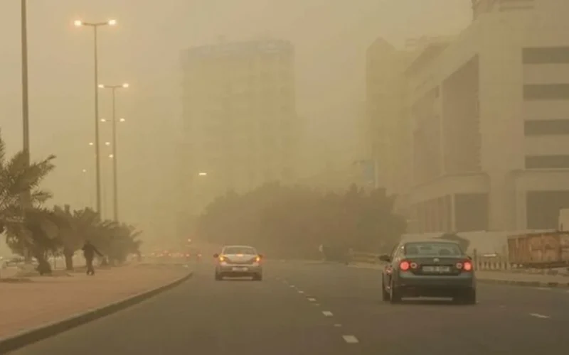 تحذير الطرق السريعة.. الأرصاد تنبه من رياح مثيرة للرمال والأتربة خلال ساعات